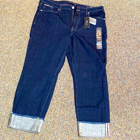 Tommy Hilfiger plus size 20 jeans. - Picture 1 of 5